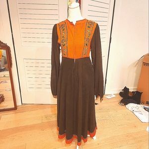 Vintage Midi Dress with Embroidered Details